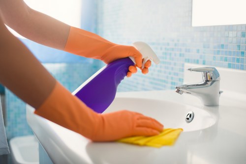 Benefits of regular carpet cleaning for home and office spaces